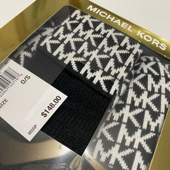 Nwt MK Scraf+hat+glove - Picture 2 of 3